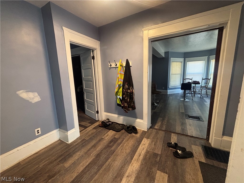 3174 W 14th Street Cleveland OH 44109