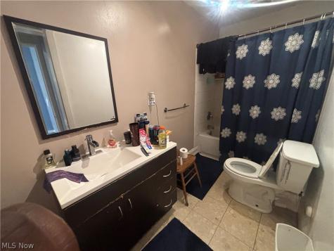 3174 W 14th Street Cleveland OH 44109