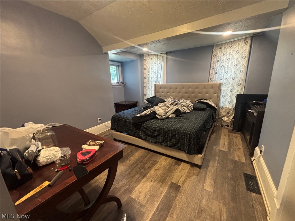 3174 W 14th Street Cleveland OH 44109