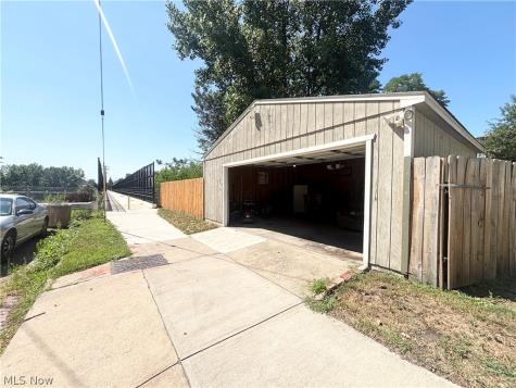 3174 W 14th Street Cleveland OH 44109