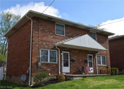 929-931 Rosamond Avenue Akron OH 44307