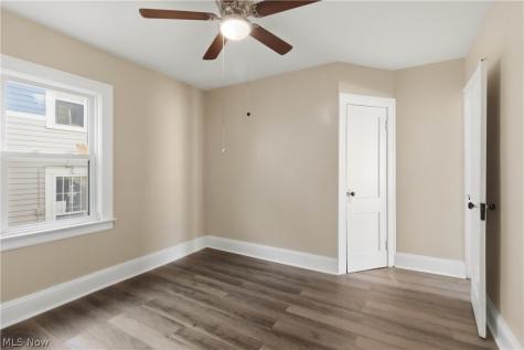 12812 Parkhill Avenue Cleveland OH 44120