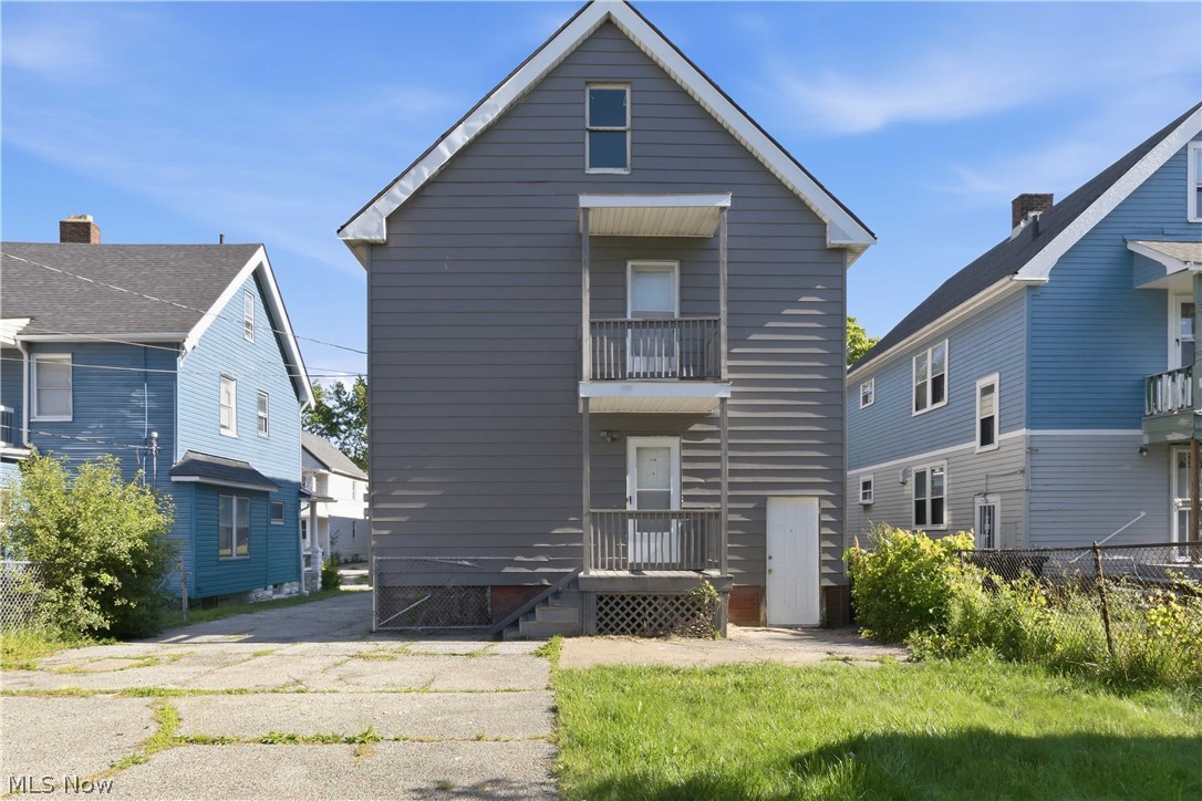 12812 Parkhill Avenue Cleveland OH 44120