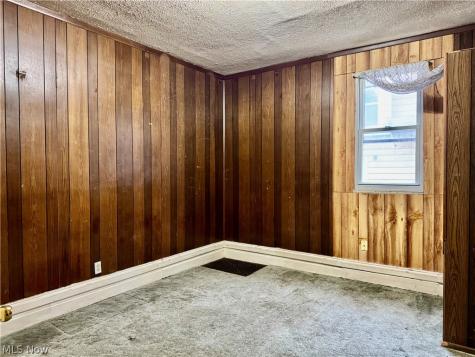 543 E Buchtel Avenue Akron OH 44304