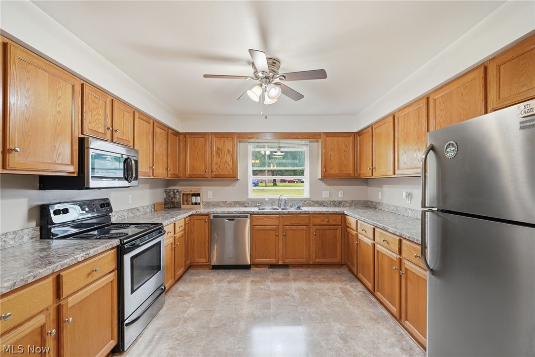 6343 Youngstown Hubbard Road Hubbard OH 44425