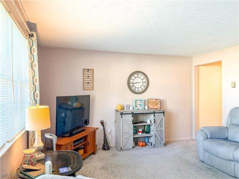 1721 Urban Circle S Lorain OH 44053