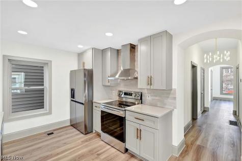 3401 Clinton Avenue Cleveland OH 44113