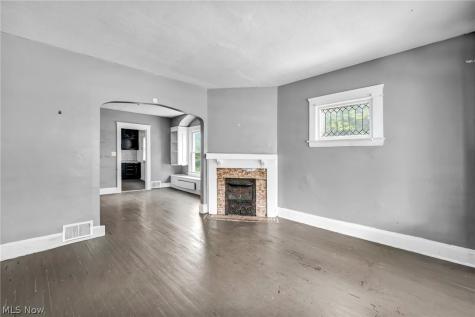 9301 Pierpont Avenue Cleveland OH 44108