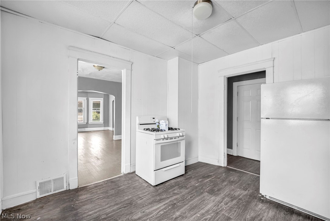 9301 Pierpont Avenue Cleveland OH 44108