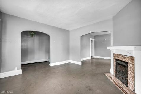 9301 Pierpont Avenue Cleveland OH 44108