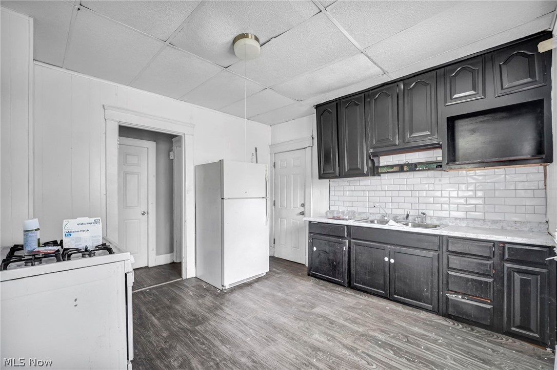 9301 Pierpont Avenue Cleveland OH 44108