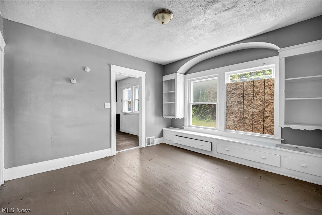 9301 Pierpont Avenue Cleveland OH 44108