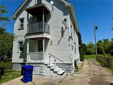 10514 Way Avenue Cleveland OH 44105