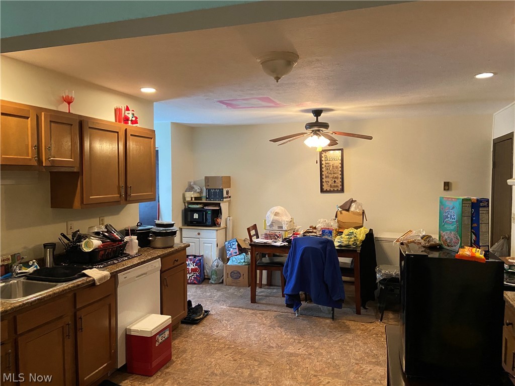 877 Arden Avenue Berea OH 44017