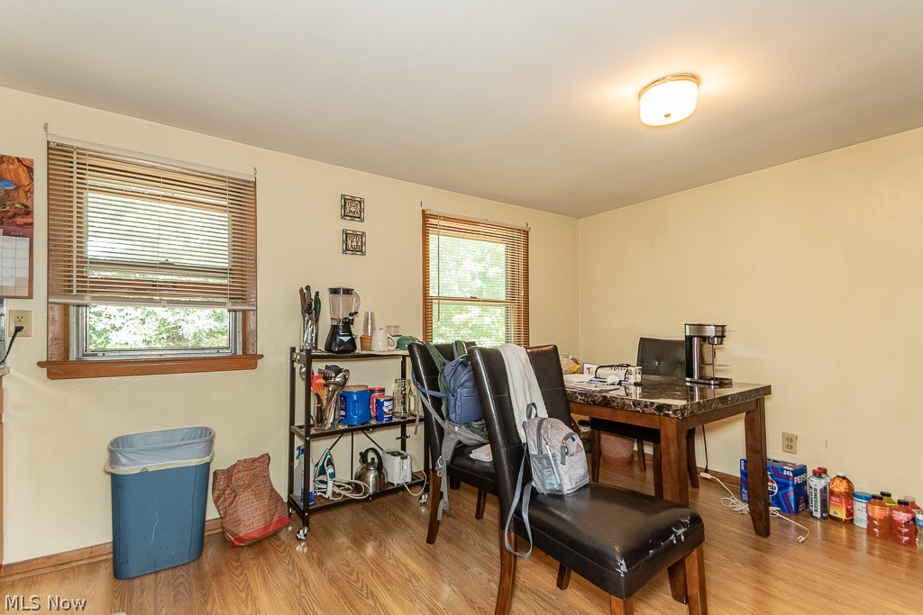 243 W Glendale Street Bedford OH 44146