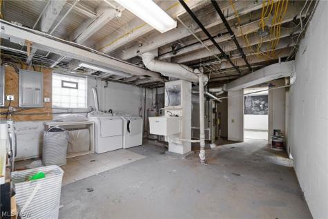 3702 W 15th Street Cleveland OH 44109