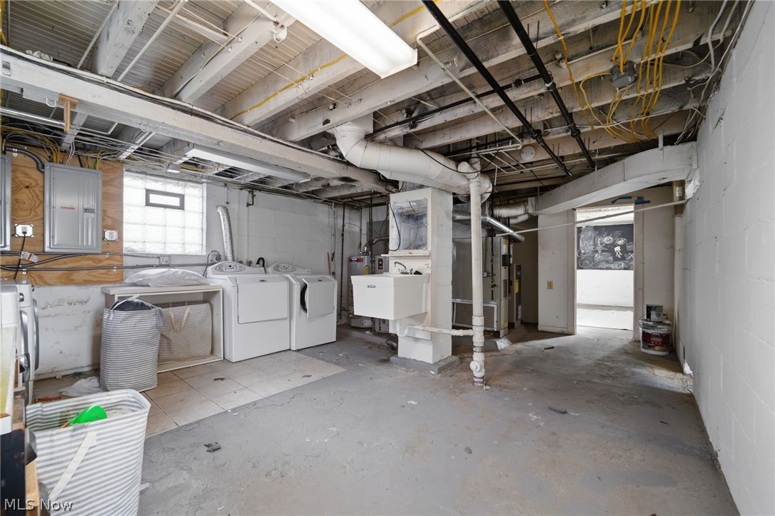 3702 W 15th Street Cleveland OH 44109