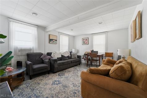 3702 W 15th Street Cleveland OH 44109