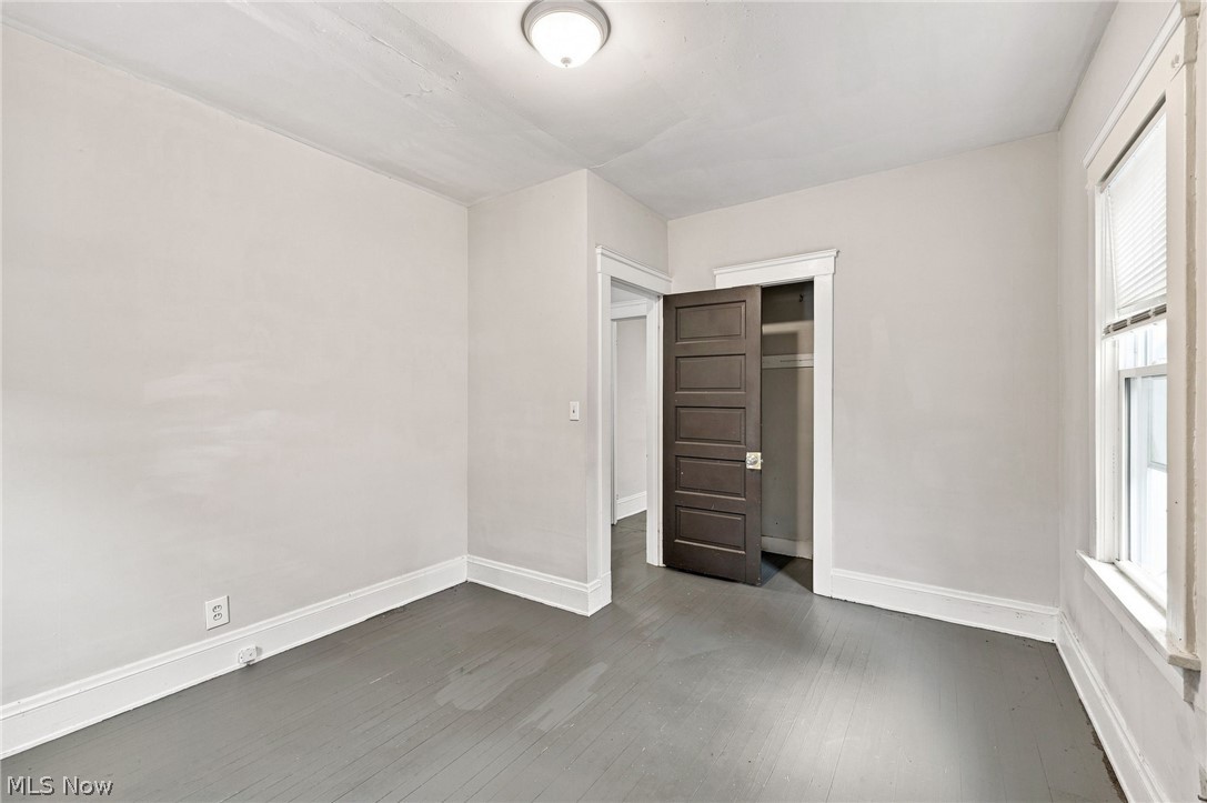 2056 W 101st Street Cleveland OH 44102