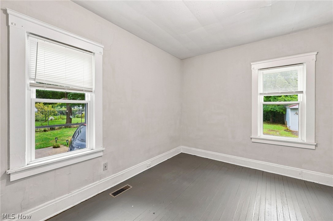 2056 W 101st Street Cleveland OH 44102