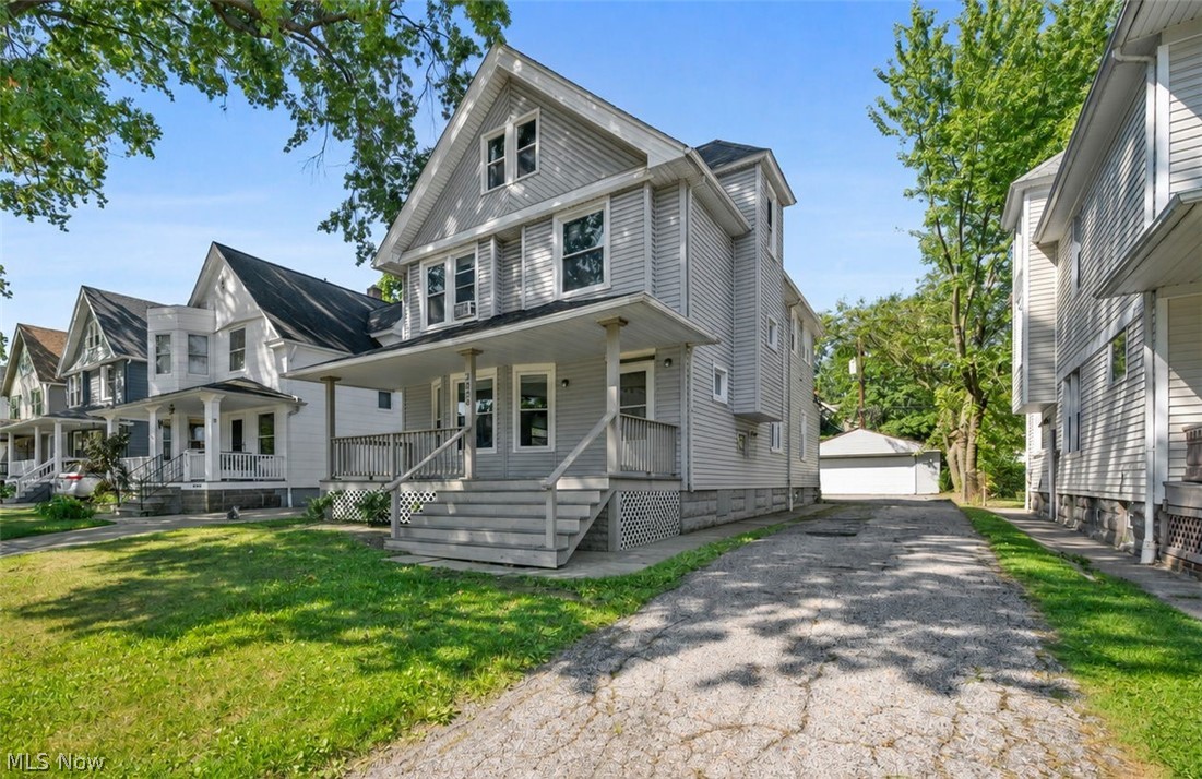2056 W 101st Street Cleveland OH 44102