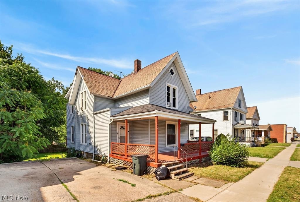 180 Cleveland Street Elyria OH 44035