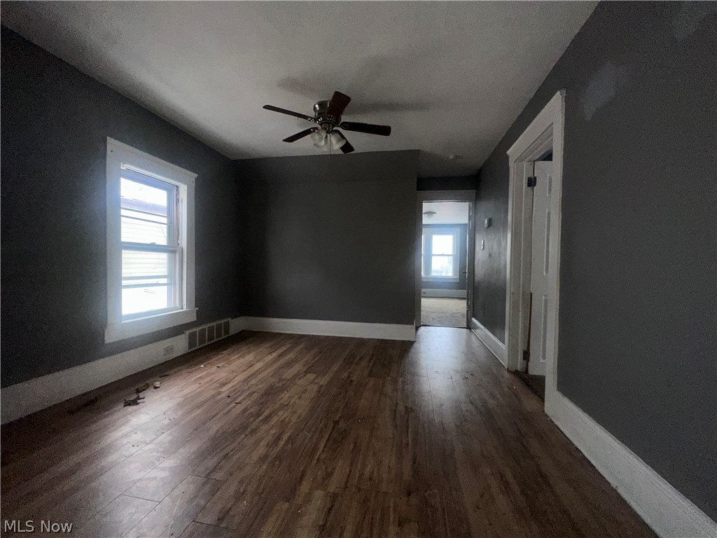 6404 Carl Avenue Cleveland OH 44103