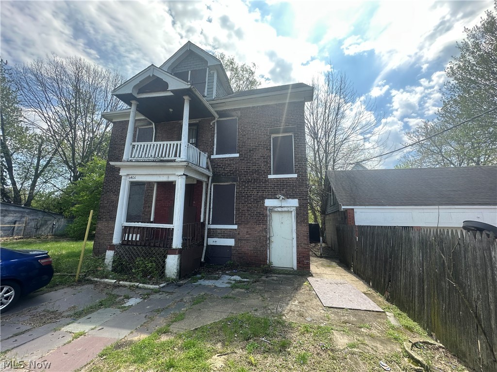 6404 Carl Avenue Cleveland OH 44103