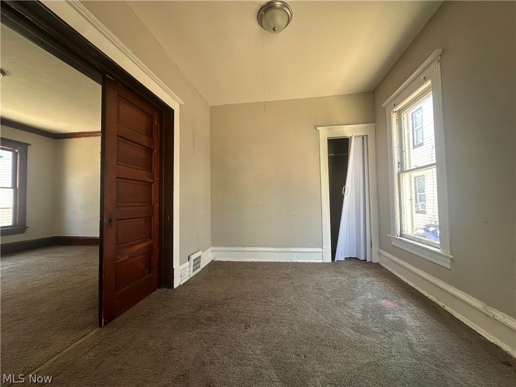 6404 Carl Avenue Cleveland OH 44103