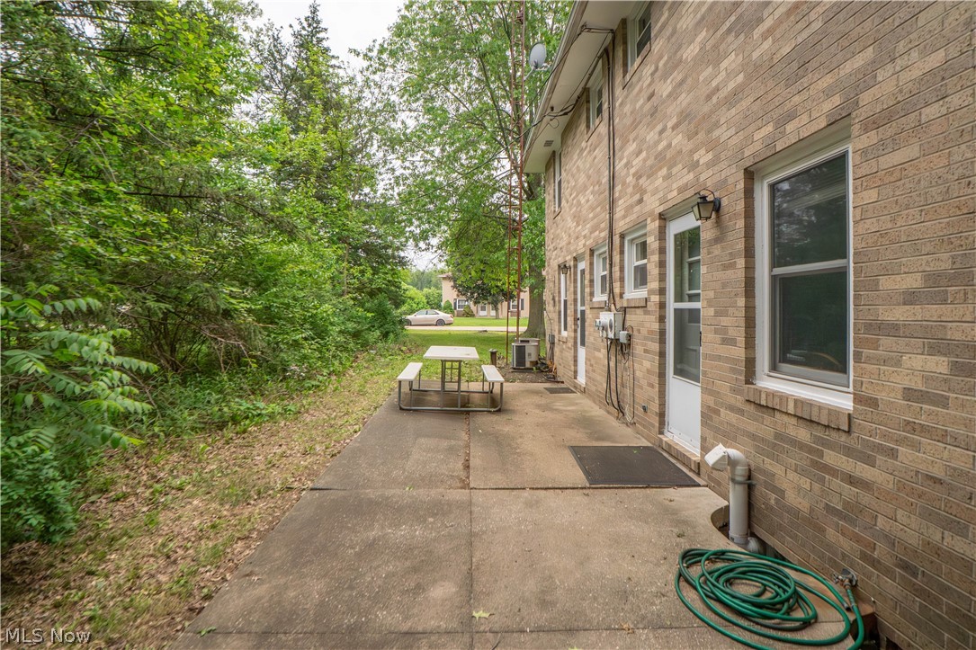 3837-3839 Beech Hill Road NW North Canton OH 44720