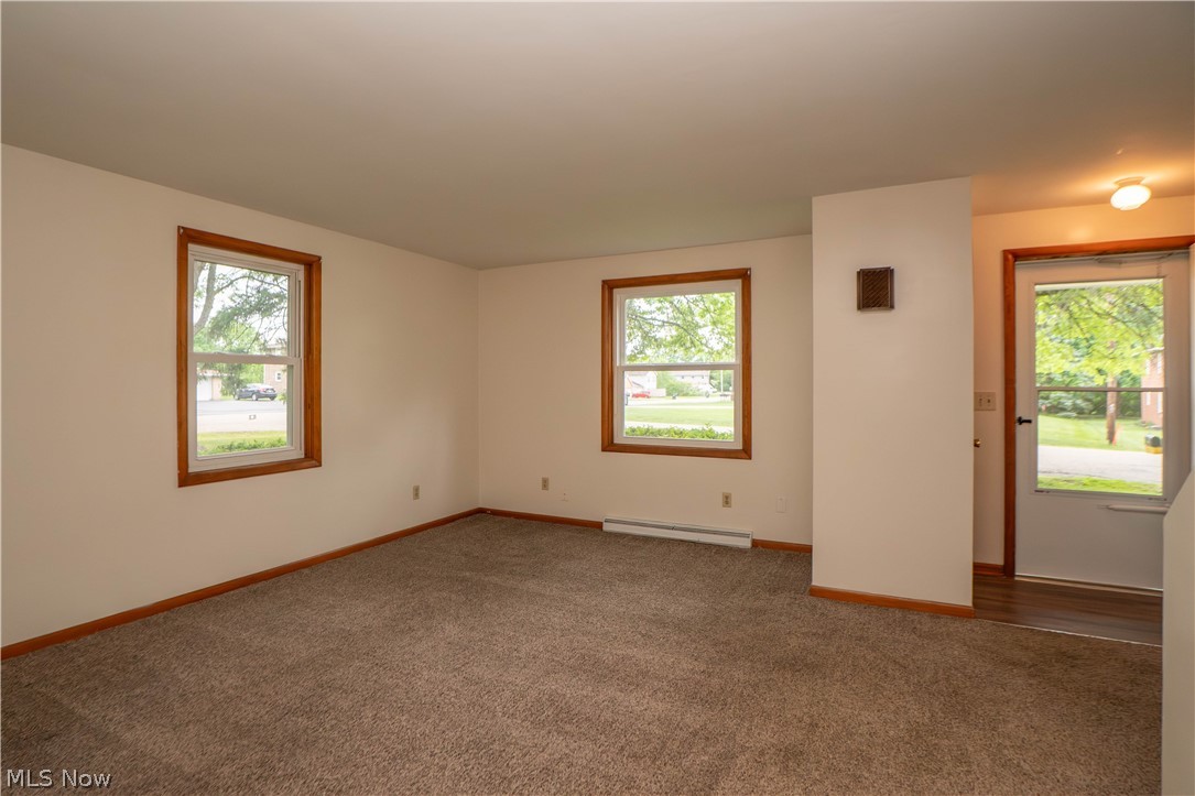 3837-3839 Beech Hill Road NW North Canton OH 44720