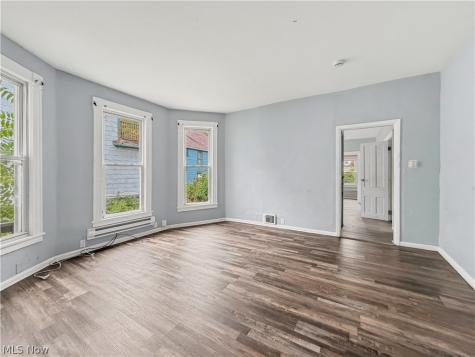 3257 Woodbridge Avenue Cleveland OH 44109