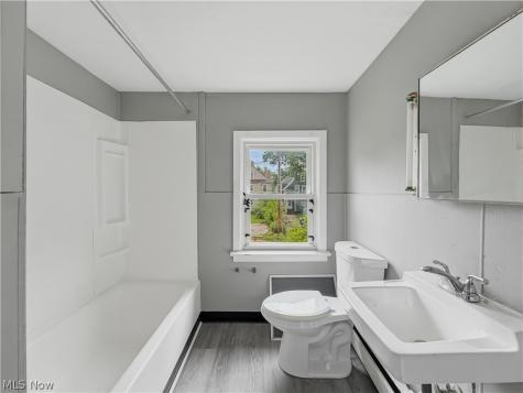 3257 Woodbridge Avenue Cleveland OH 44109