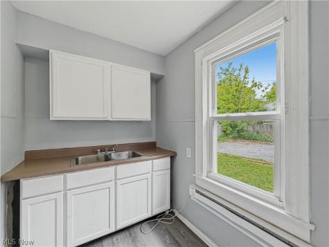 3257 Woodbridge Avenue Cleveland OH 44109