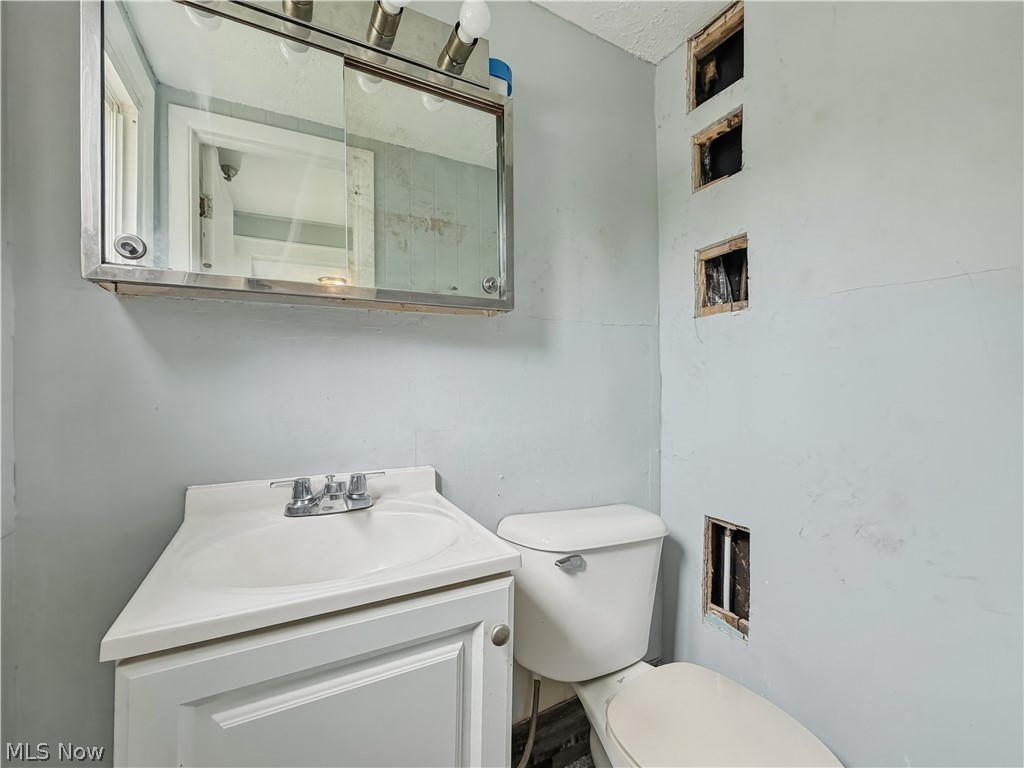 3257 Woodbridge Avenue Cleveland OH 44109