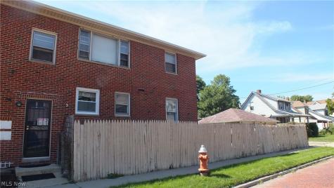 16727 Grovewood Avenue Cleveland OH 44110