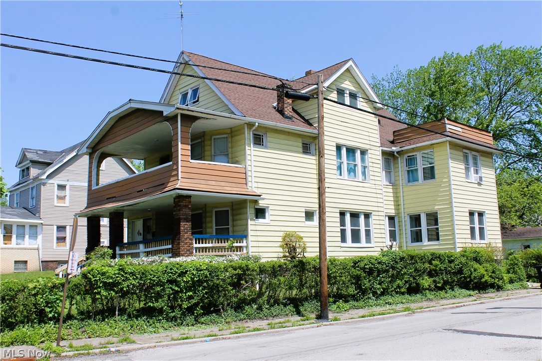3281 E 118th Street Cleveland OH 44120