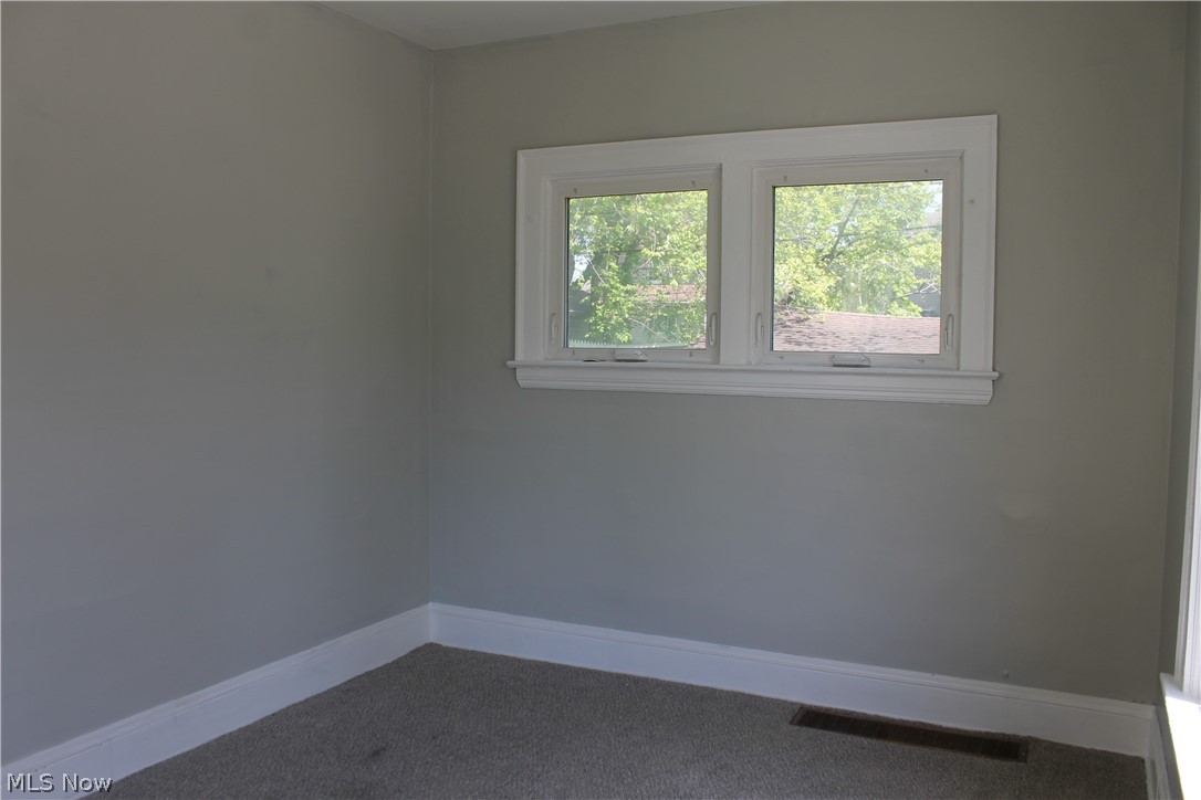 3281 E 118th Street Cleveland OH 44120