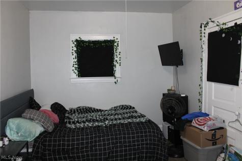 3281 E 118th Street Cleveland OH 44120