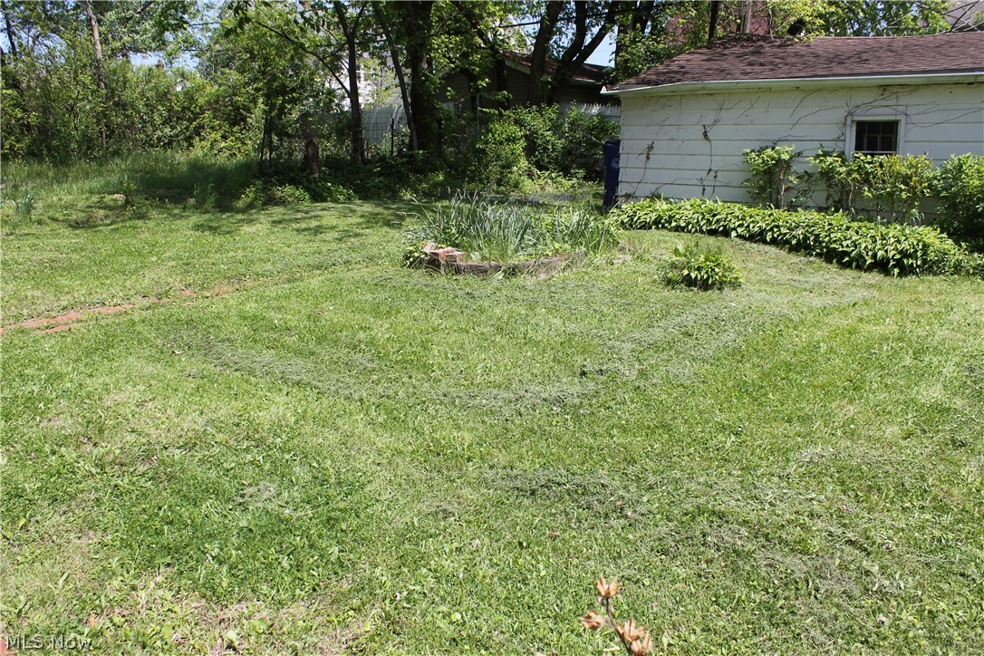 3281 E 118th Street Cleveland OH 44120