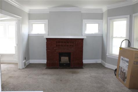 3281 E 118th Street Cleveland OH 44120