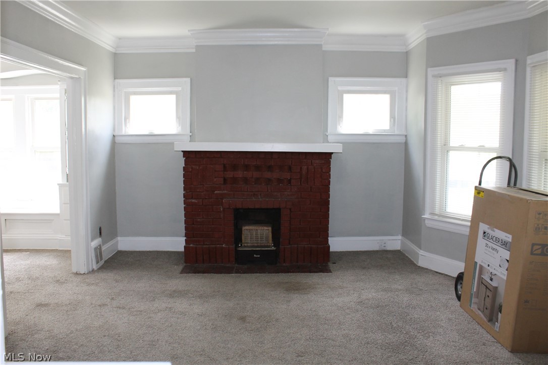 3281 E 118th Street Cleveland OH 44120