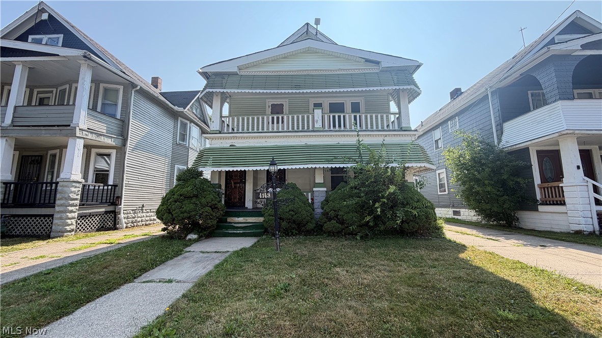 4143 E 142nd Street Cleveland OH 44128