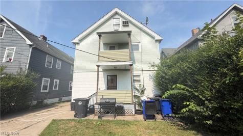 4143 E 142nd Street Cleveland OH 44128