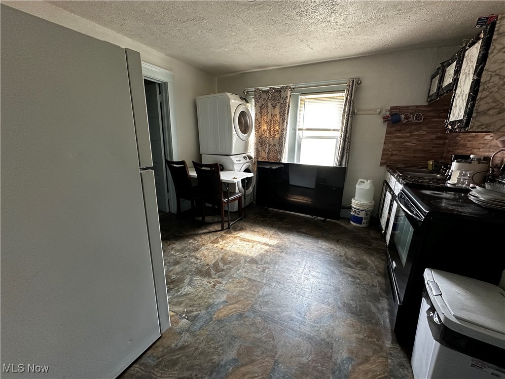 707 W 20th Street Lorain OH 44052