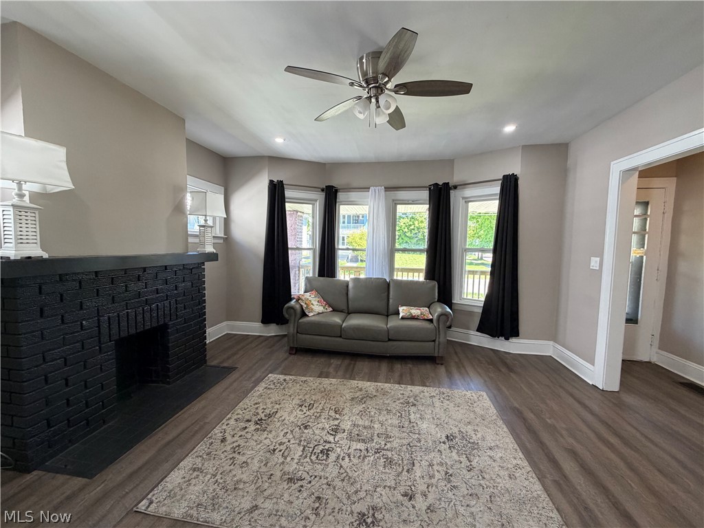 398 E 149th Street Cleveland OH 44110