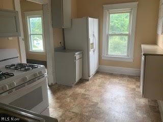 63-65 N Balch Street Akron OH 44303