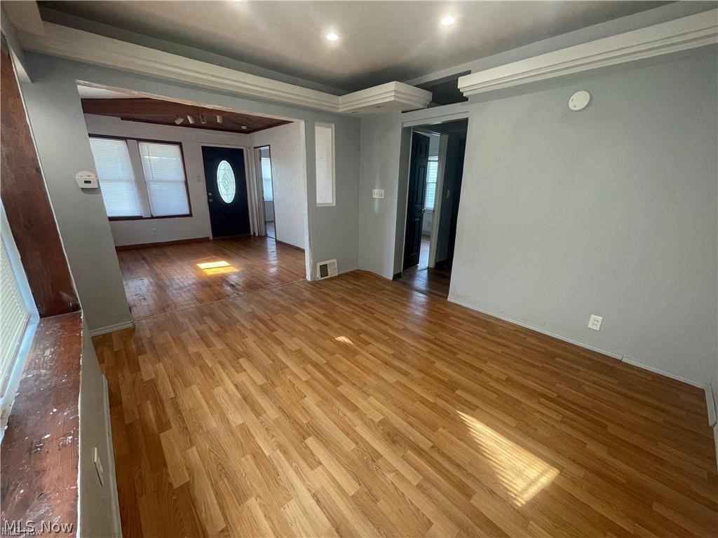 11903 Avon Avenue Cleveland OH 44105