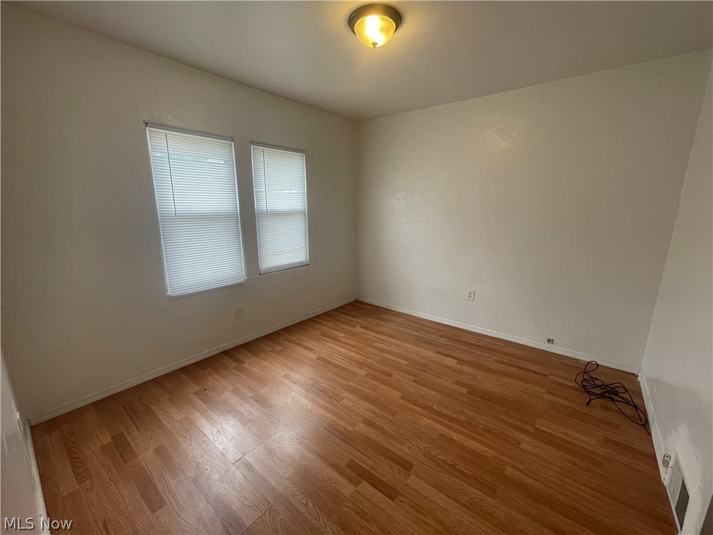 11903 Avon Avenue Cleveland OH 44105