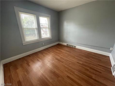 11903 Avon Avenue Cleveland OH 44105